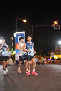 BIB: 
                            <button type="button" onclick="openModal(23194297)" class="btn btn-primary btn-sm float-right btn-popup" data-toggle="modal" data-target=".modal-high-quality">
                        <i class="fas fa-shopping-cart"></i> Add to Cart
                    </button>
                                            <button type="button" onclick="isThisMe(23194297, true)" class="btn btn-success btn-sm float-right btn-popup btn-isme hidden" data-toggle="tooltip" data-placement="bottom" title="นี่คือรูปของคุณใช่ไหม คลิกที่นี่เพื่อเอาเข้าอัลบั้ม">
                        <i class="fas fa-plus"></i> Add to album
                    </button>
                    <button type="button" onclick="isThisMe(23194297, false)" class="btn btn-warning btn-sm float-right btn-popup btn-isnotme hidden">
                        <i class="fas fa-ban"></i> Remove from album
                    </button>